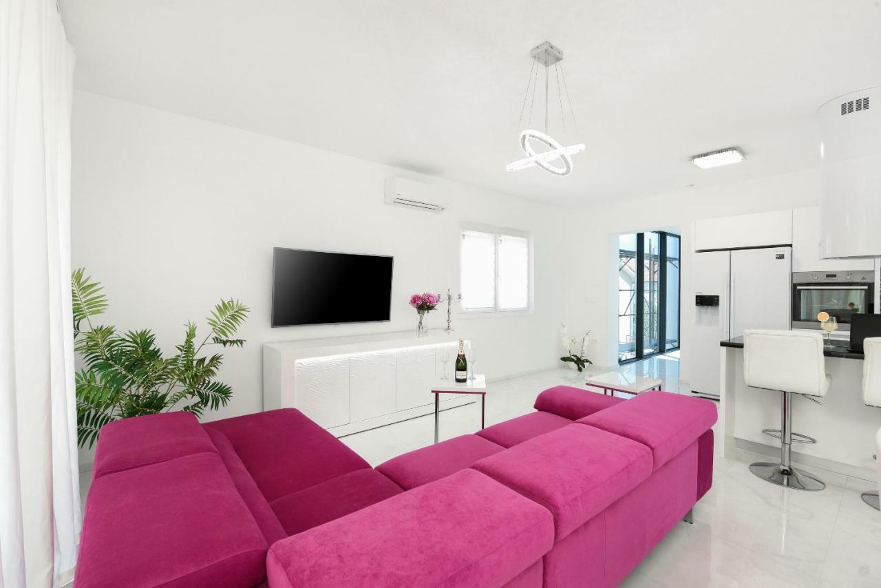 Perla Apartment *